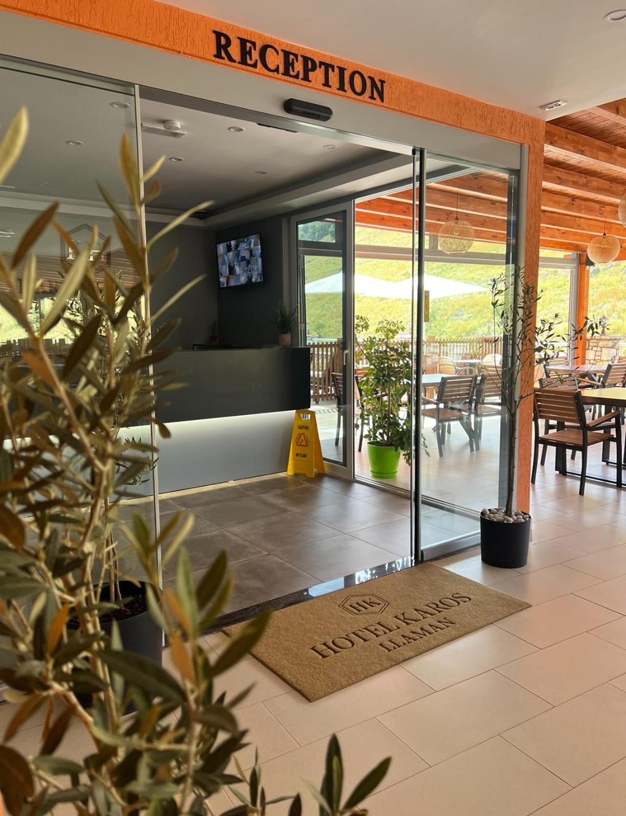 Karos Hotel Llaman Himarë Eksteriør billede
